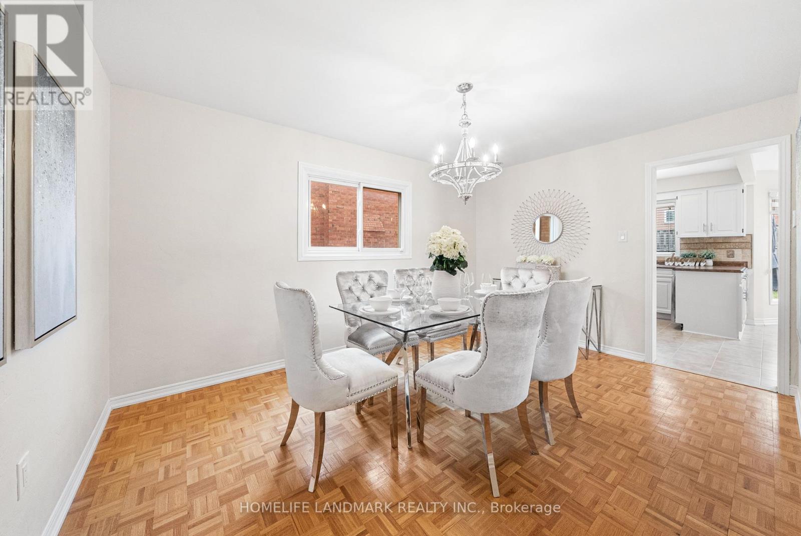 Property at 165 VALLEYWAY CRESCENT image 4