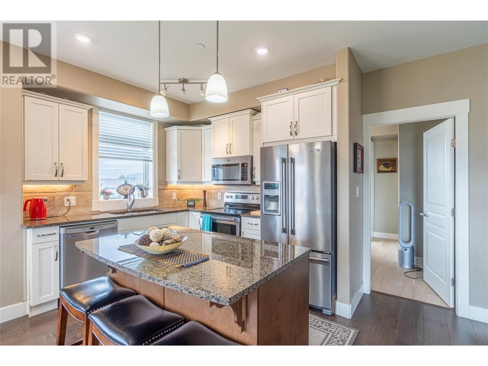 765 Mcgill Road Unit# 403, Kamloops, British Columbia  V2C 0B7 - Photo 7 - 10343102