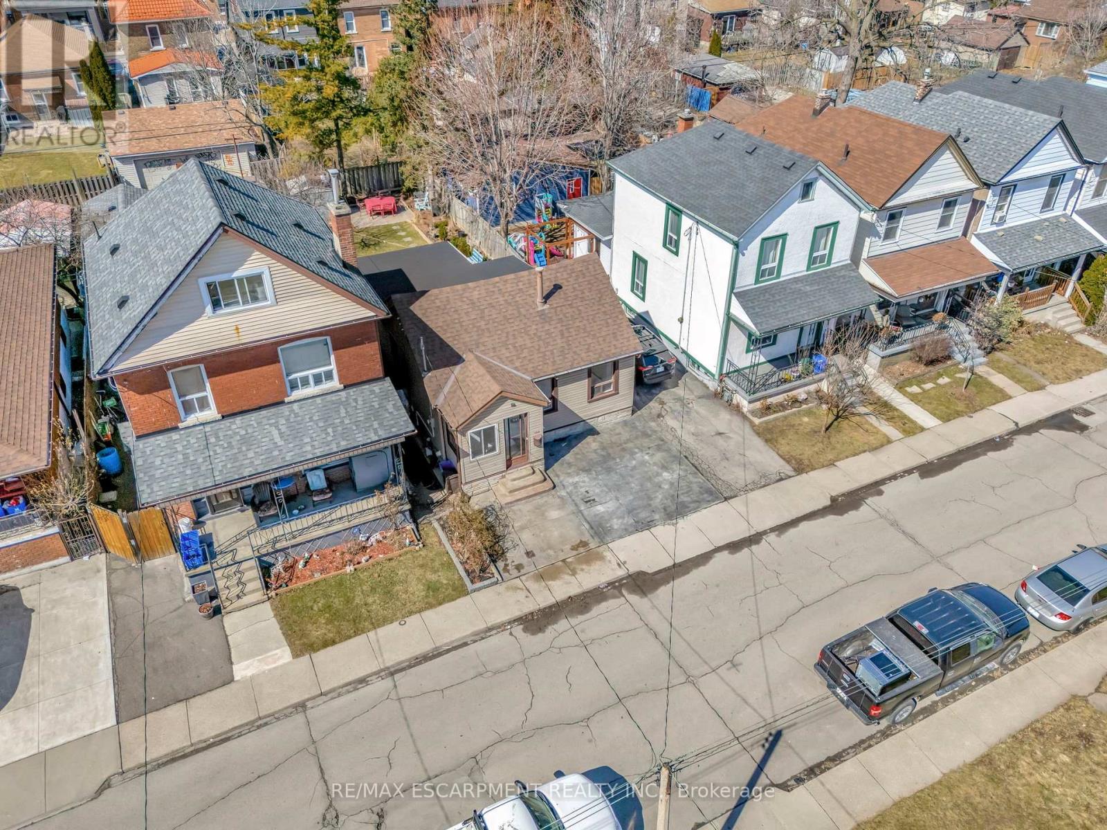 159 Grosvenor Avenue N, Hamilton, Ontario  L8L 7S7 - Photo 23 - X12078119