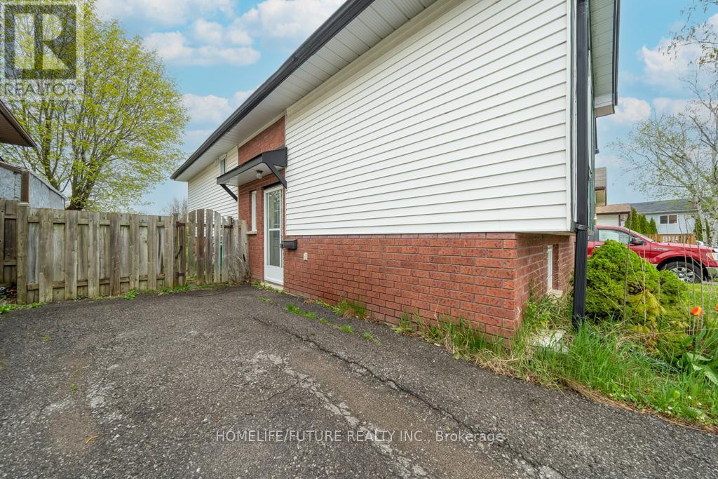 Property at 453 CRYSTAL DRIVE image 5