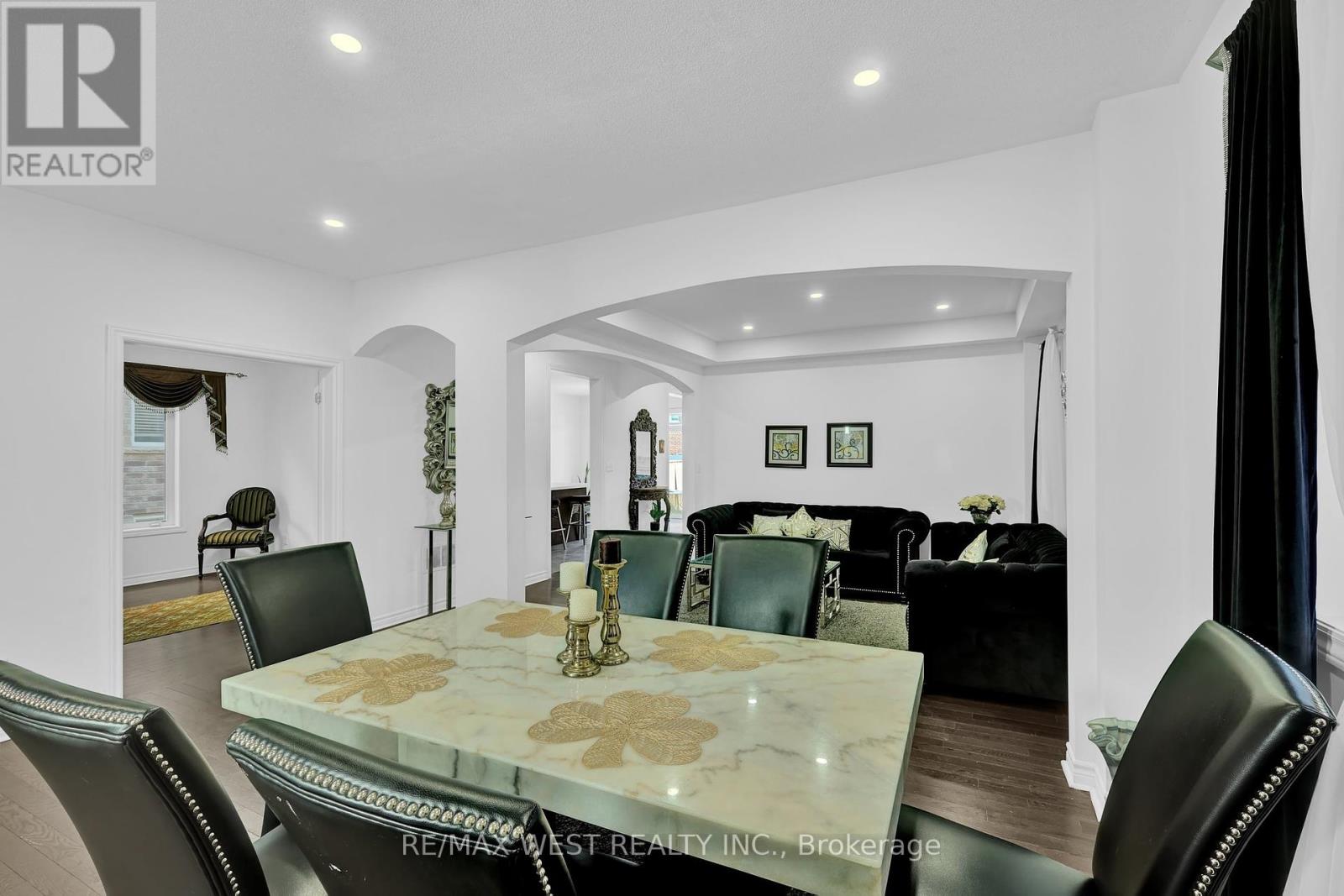 Property at 992 WRENWOOD DRIVE image 5