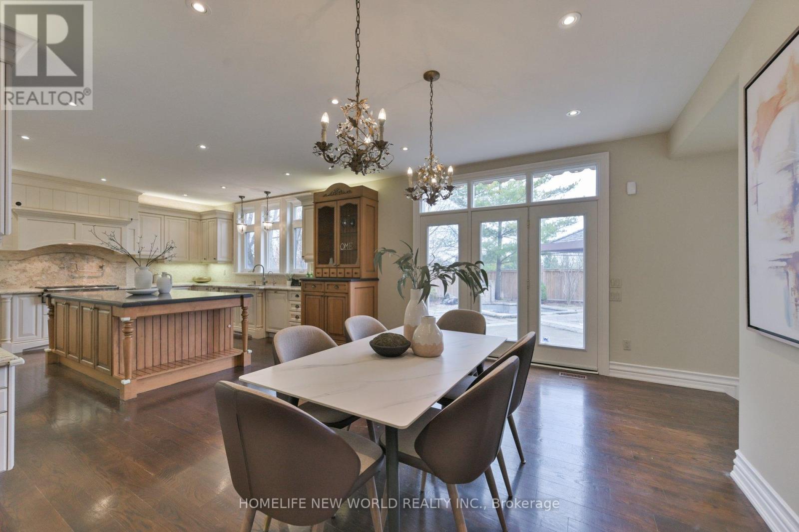 33 Evita Court, Vaughan (Uplands), Ontario  L4J 8K6 - Photo 13 - N12076093