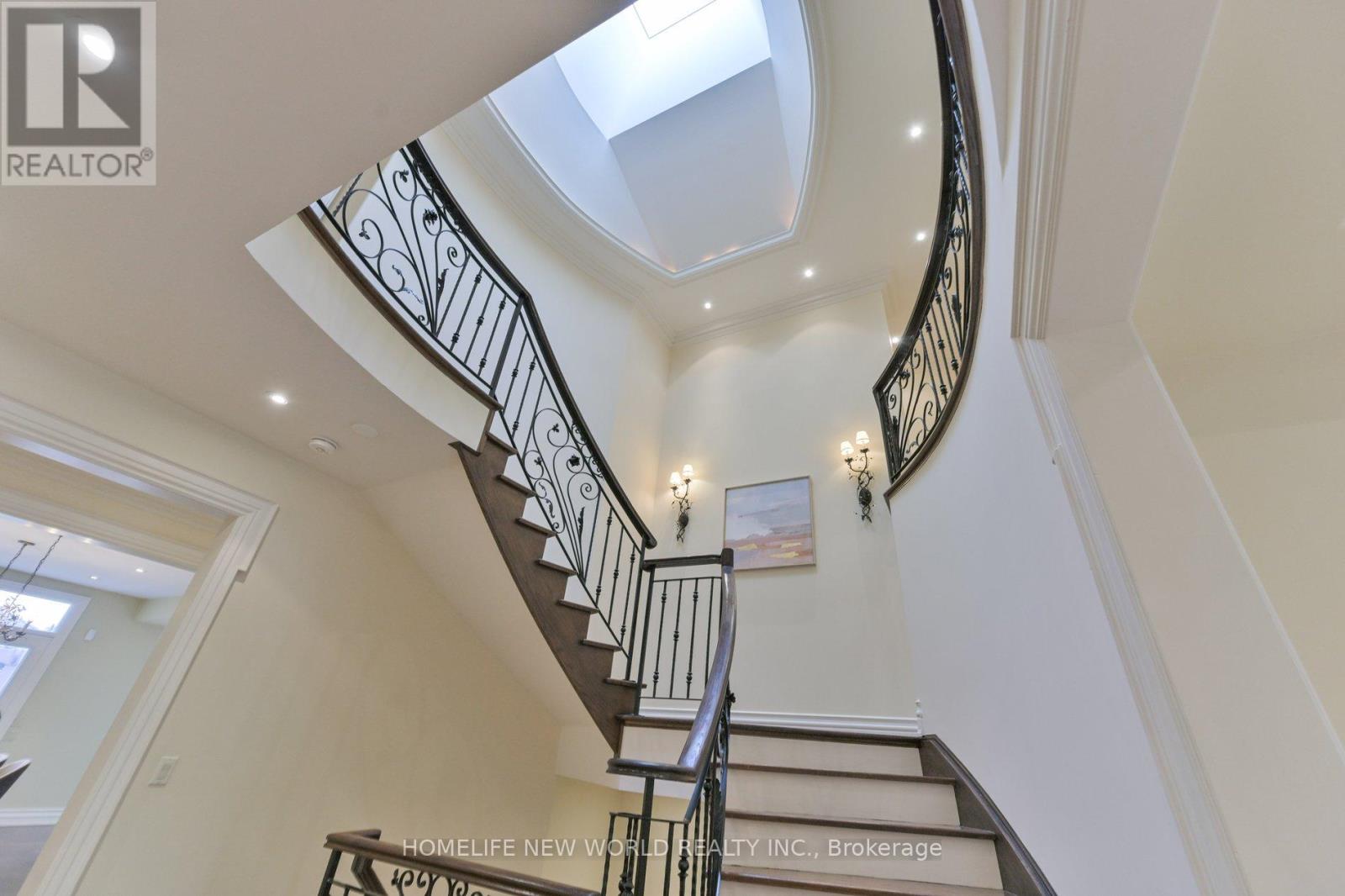 33 Evita Court, Vaughan (Uplands), Ontario  L4J 8K6 - Photo 24 - N12076093