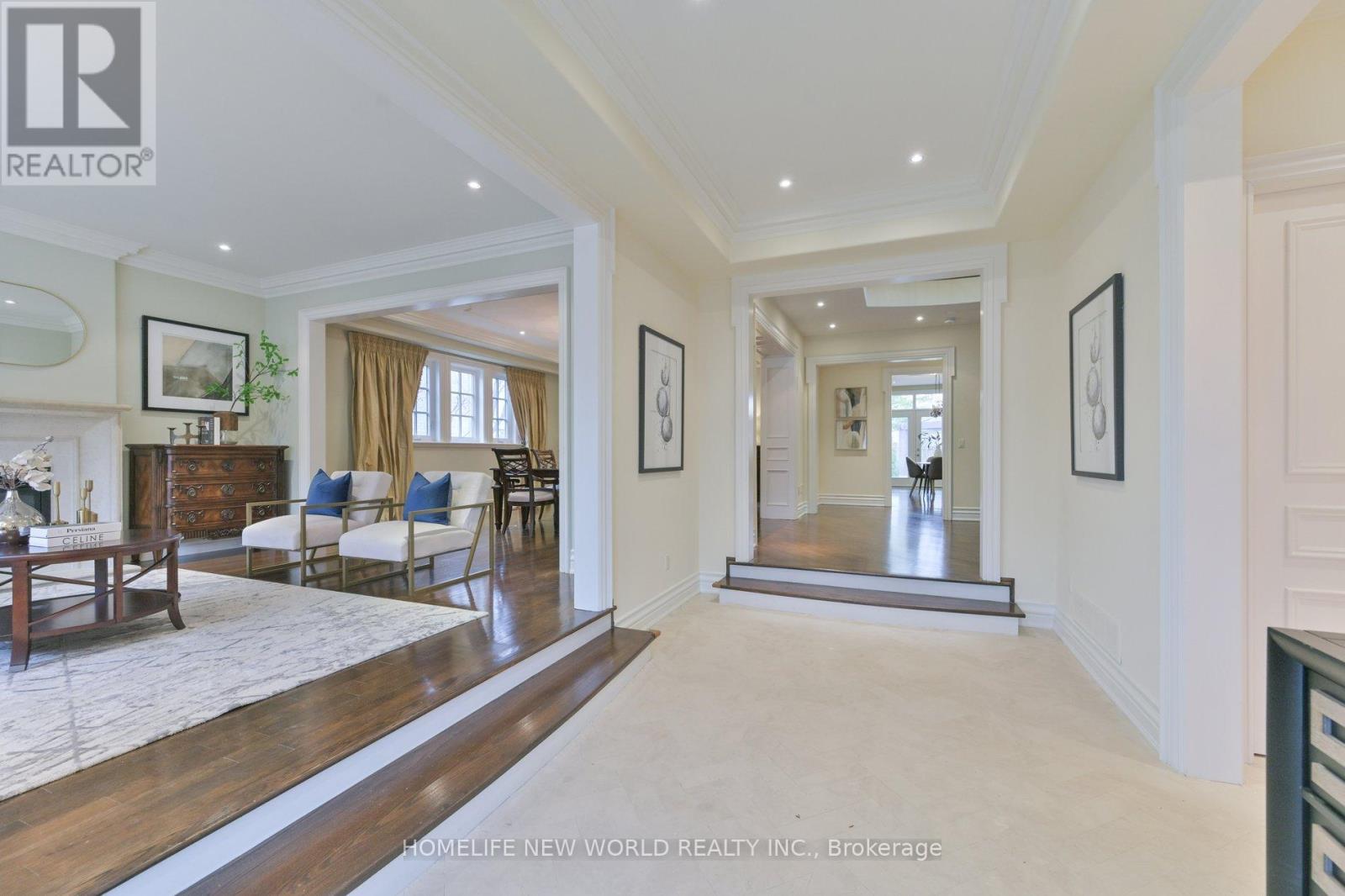 Property at 33 EVITA COURT image 4