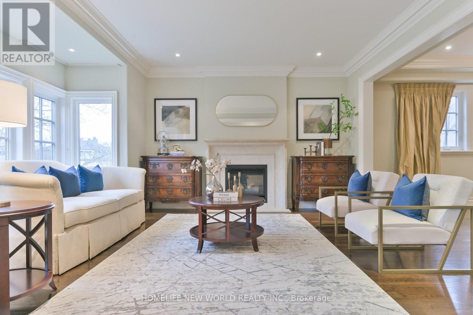 Property at 33 EVITA COURT image 5