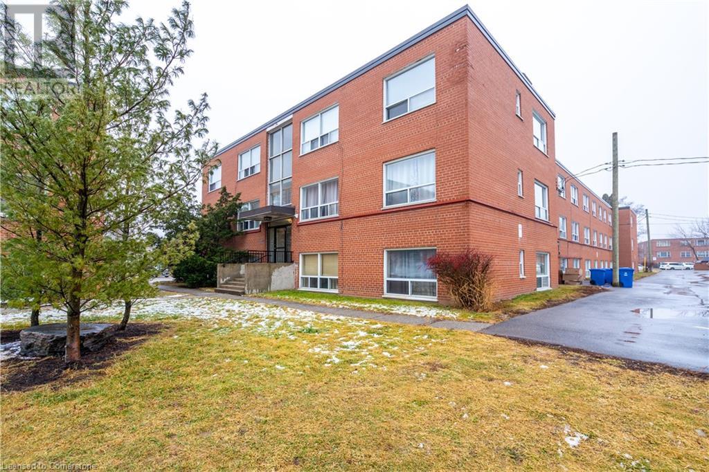 37 MERICOURT Road Unit# 108, Hamilton, Ontario