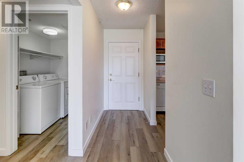 Property at 309, 3309 Hawksbrow Point NW image 4