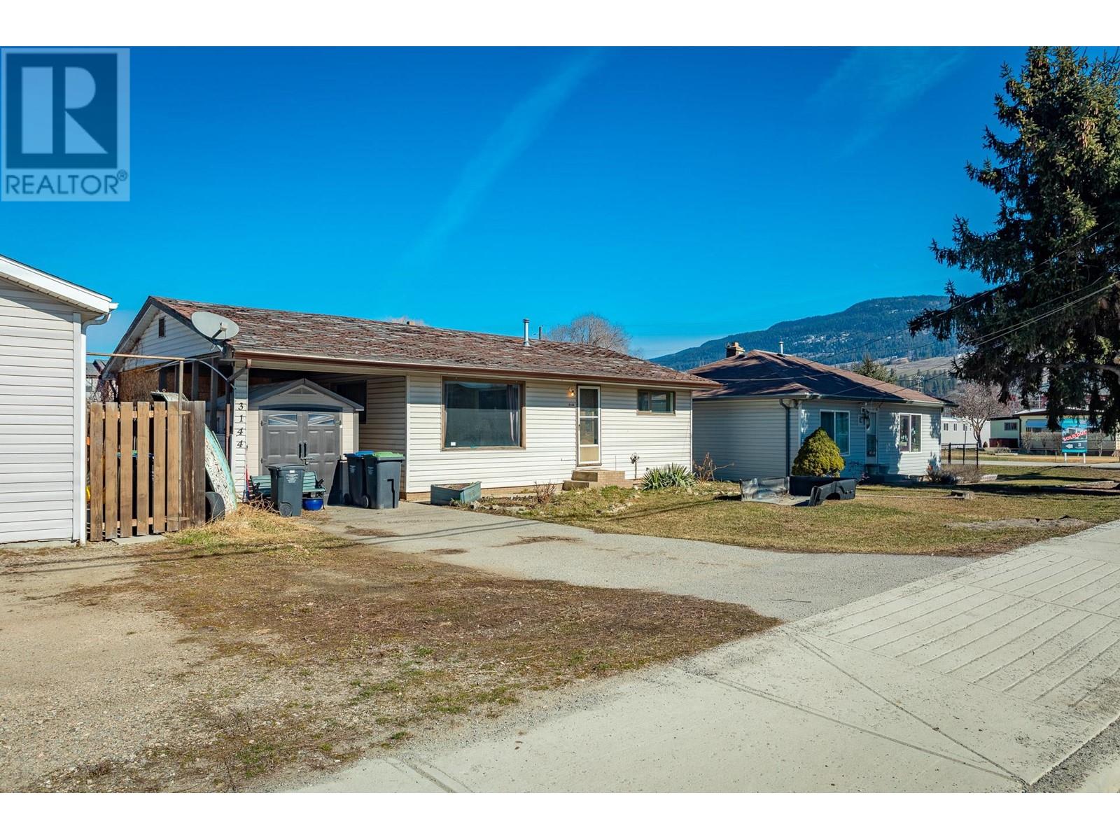 3144 Woodsdale Road, Lake Country, British Columbia  V4V 1X8 - Photo 6 - 10342667