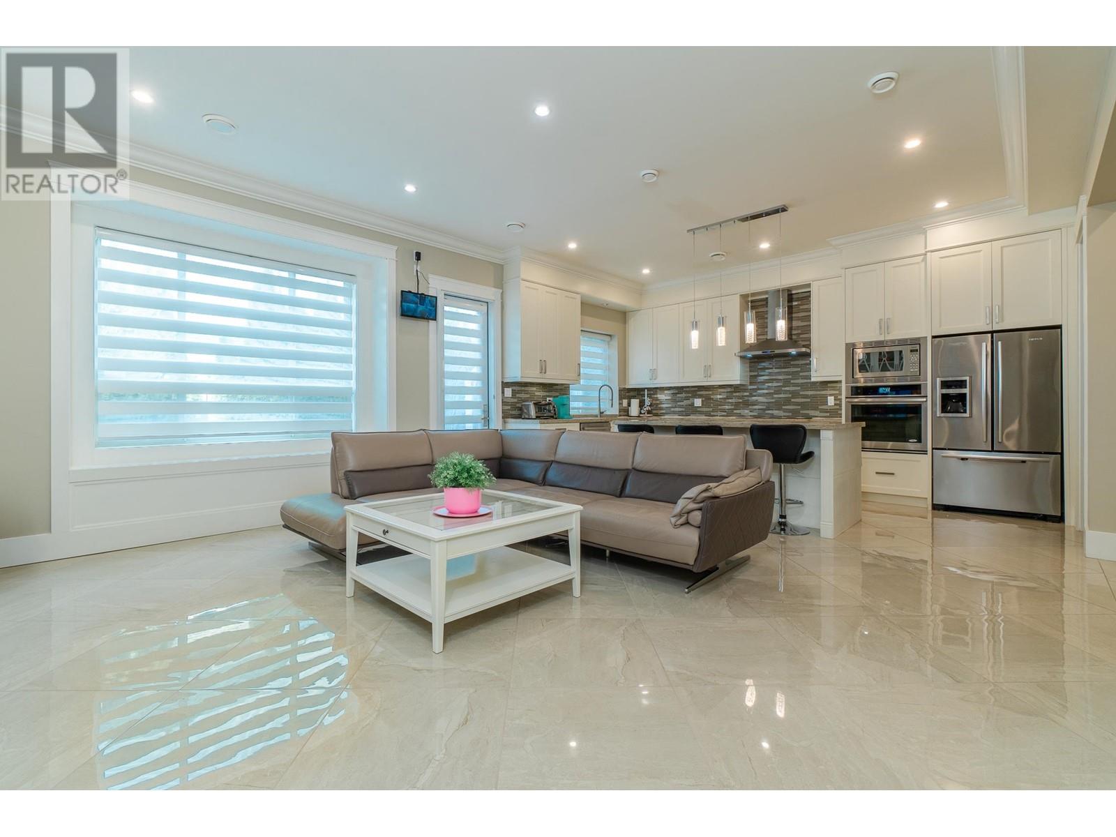 Listing Picture 14 of 40 : 7091 BRIDGE STREET, Richmond / 烈治文 - 魯藝地產 Yvonne Lu Group - MLS Medallion Club Member