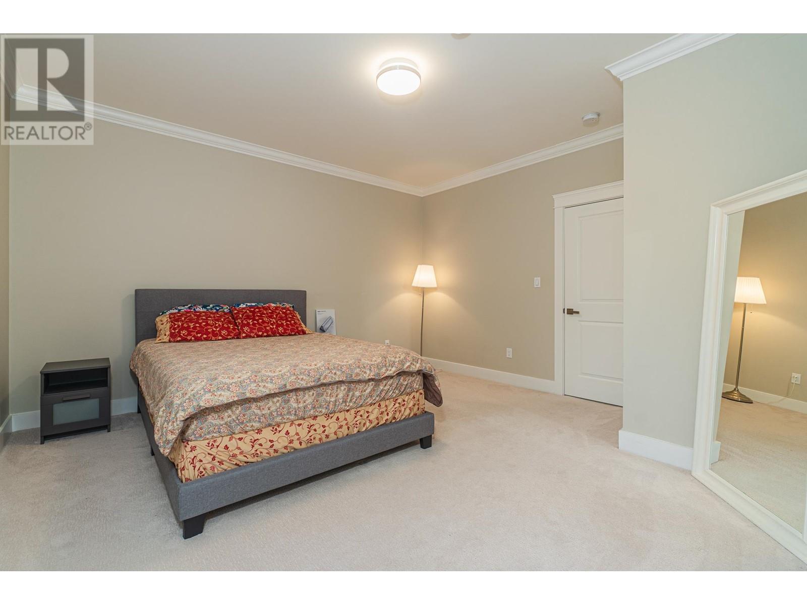 Listing Picture 27 of 40 : 7091 BRIDGE STREET, Richmond / 烈治文 - 魯藝地產 Yvonne Lu Group - MLS Medallion Club Member