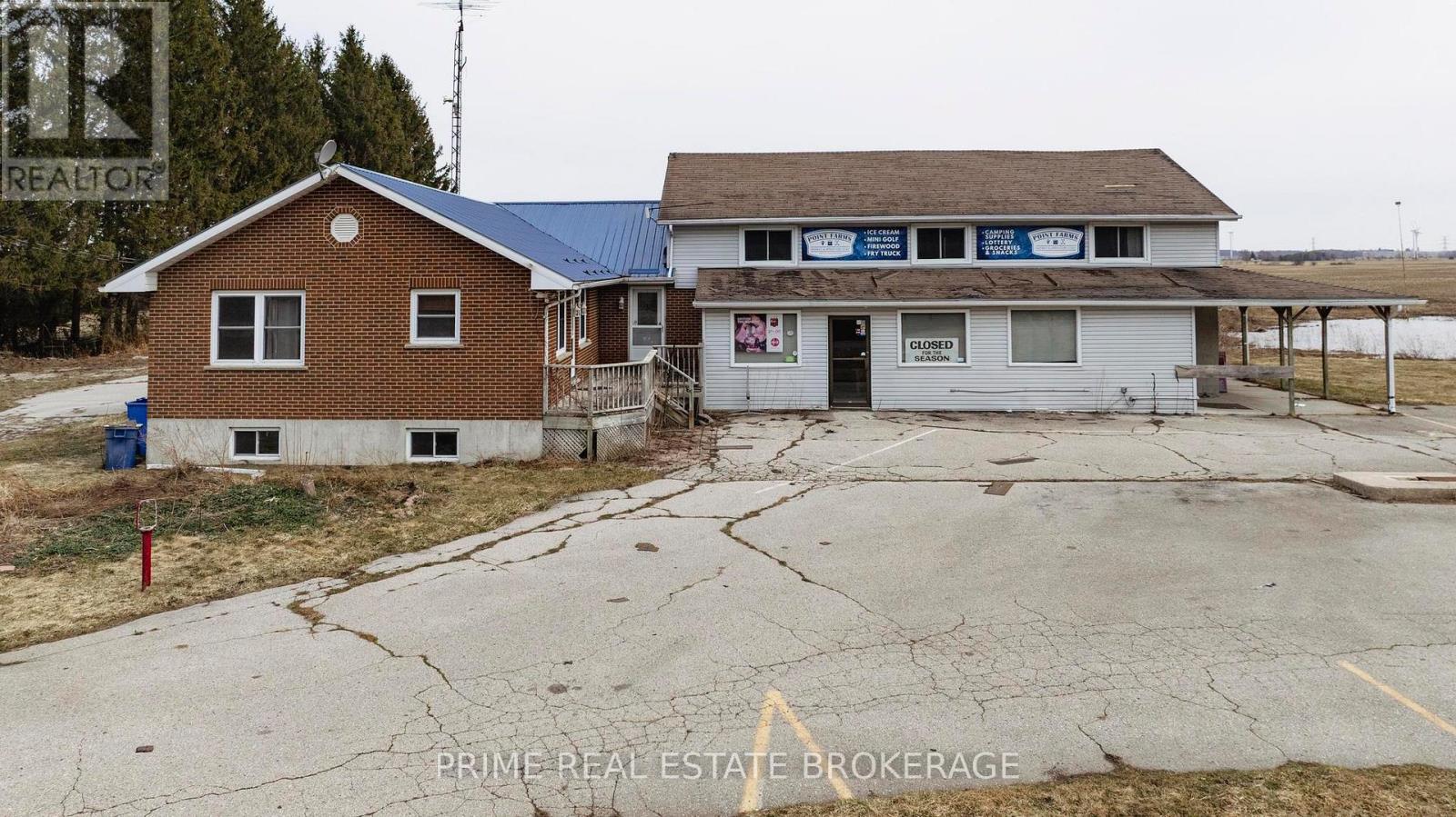 82522 Bluewater Highway, Ashfield-Colborne-Wawanosh, Ontario  N7A 3X9 - Photo 4 - X12045848