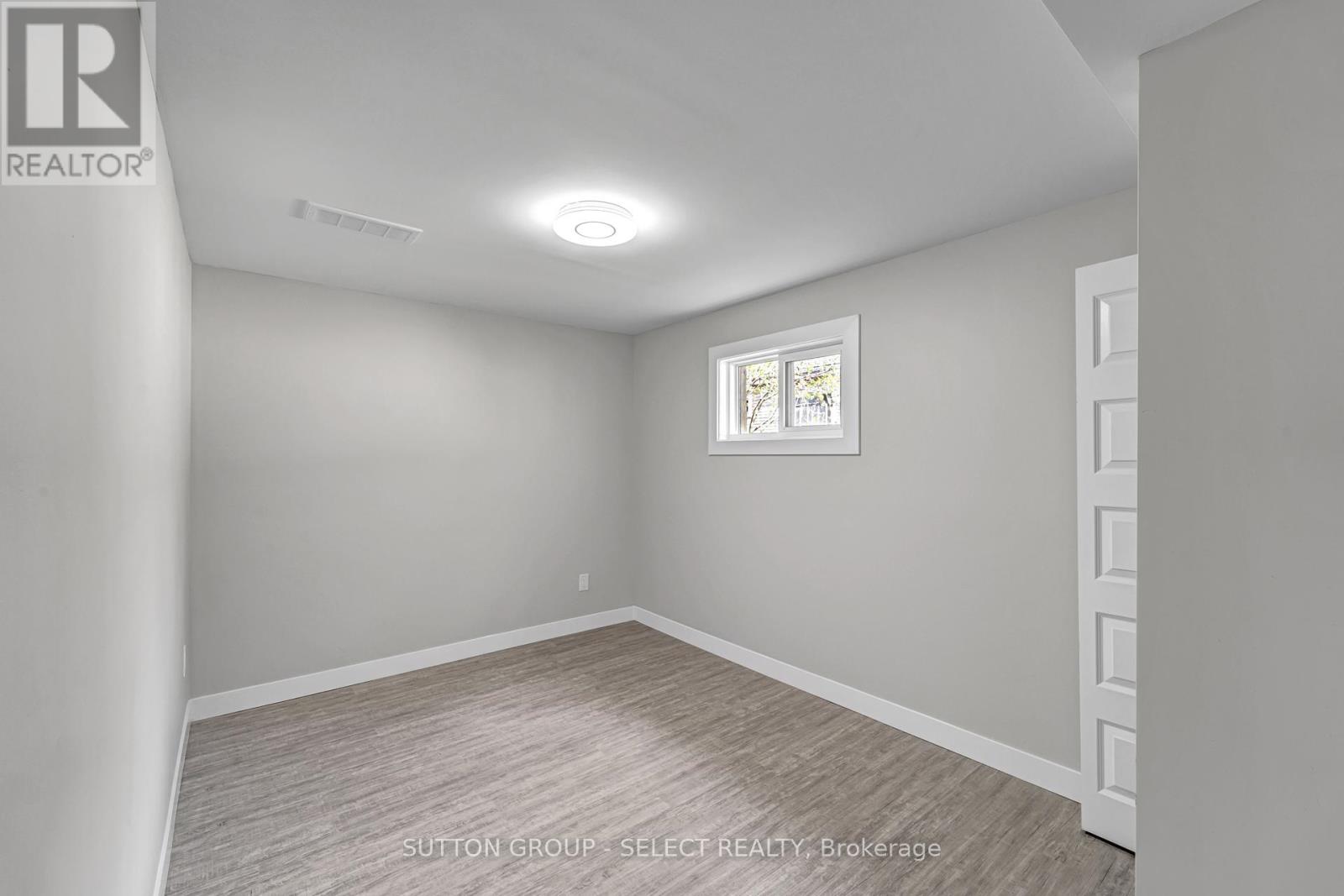 402 North Street, London, Ontario  N6K 2H6 - Photo 28 - X12078231