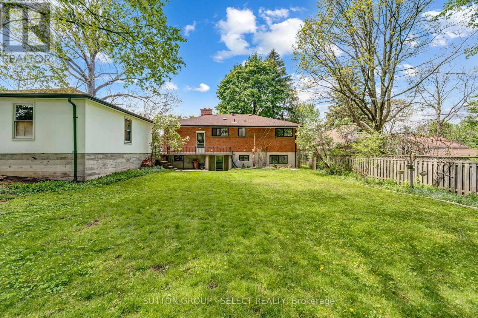 402 North Street, London, Ontario  N6K 2H6 - Photo 40 - X12078231