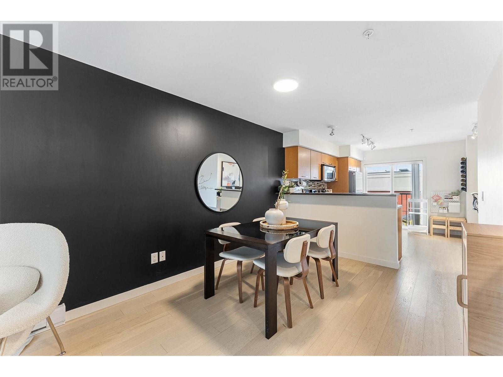 Property at 1811 Ambrosi Road Unit# 3 image 3