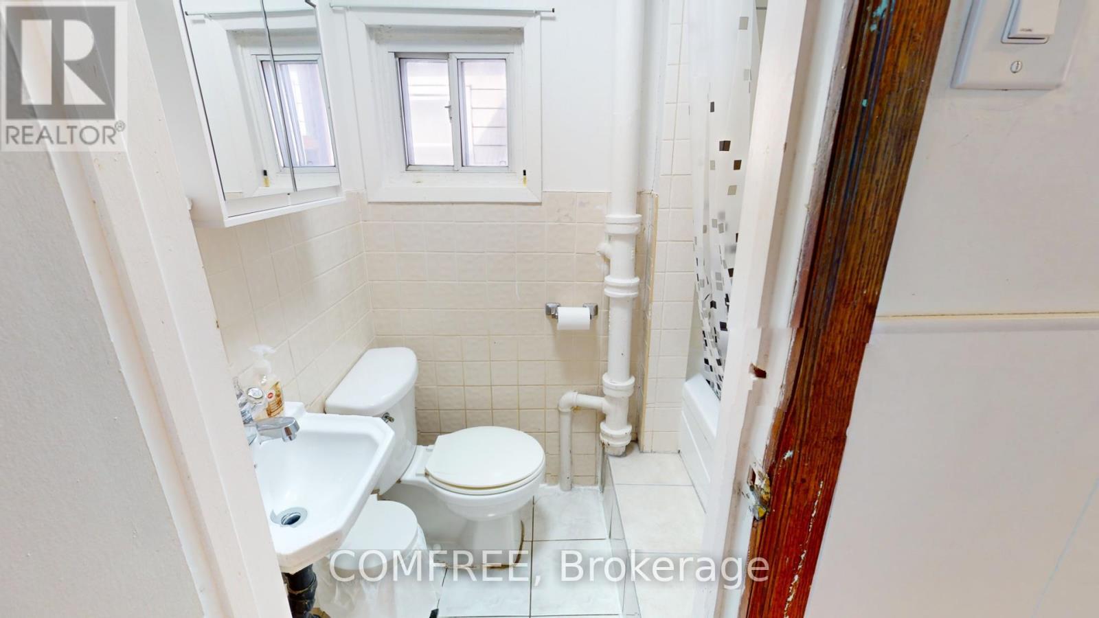 36 Mitchell Avenue, Toronto, Ontario  M6J 1B9 - Photo 15 - C12078201