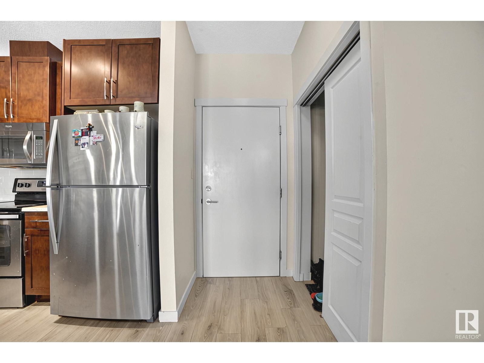 Property at #404 812 WELSH DR SW image 5