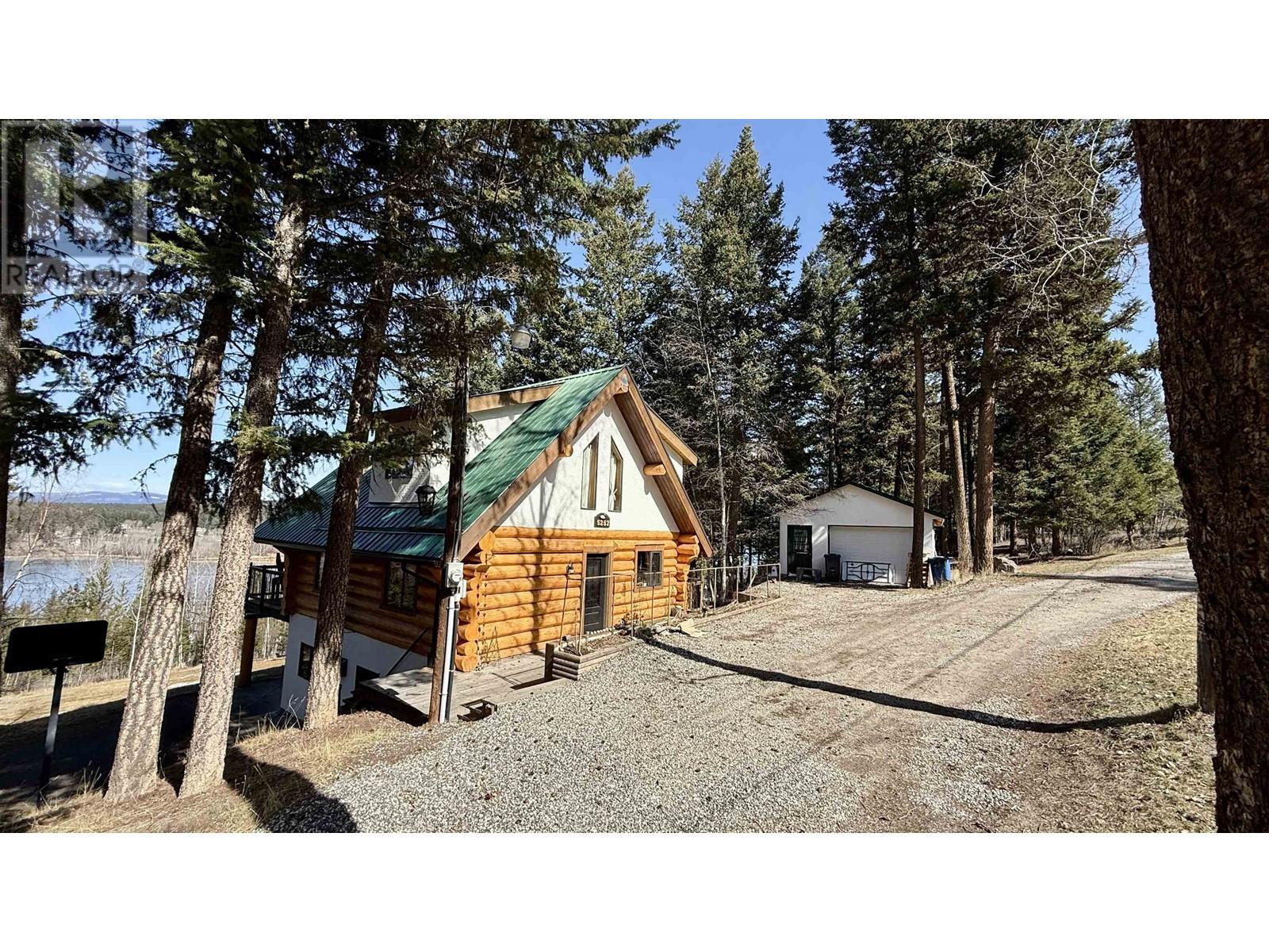 Property at 5257 MACKAY CRESCENT image 2