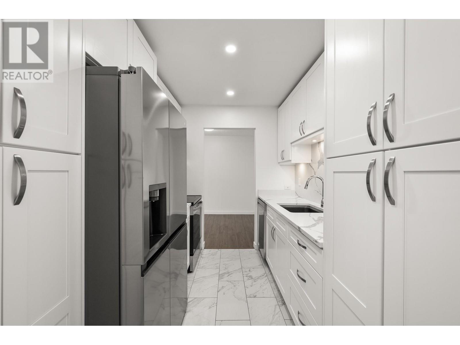 302 8840 No. 1 Road, Richmond, British Columbia  V7C 4C1 - Photo 12 - R2989205