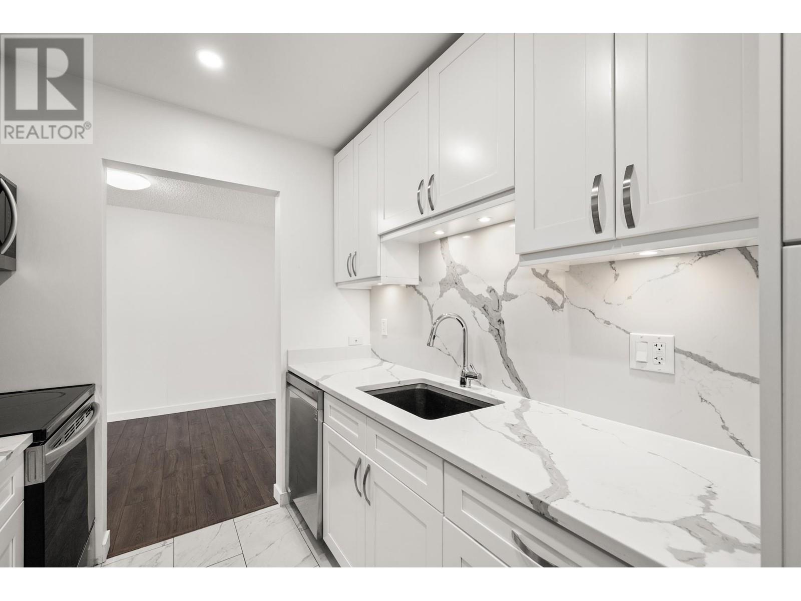 302 8840 No. 1 Road, Richmond, British Columbia  V7C 4C1 - Photo 14 - R2989205