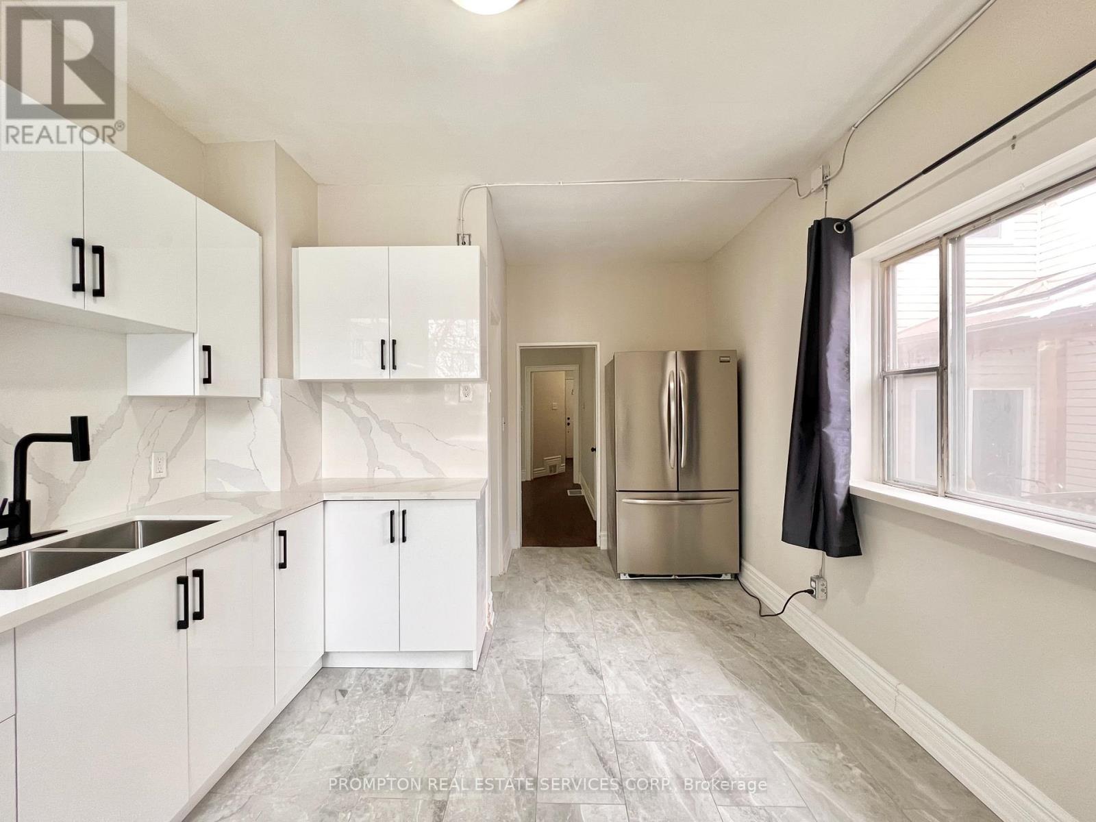 17 Winnifred Avenue, Toronto, Ontario  M4M 2X2 - Photo 21 - E12078156