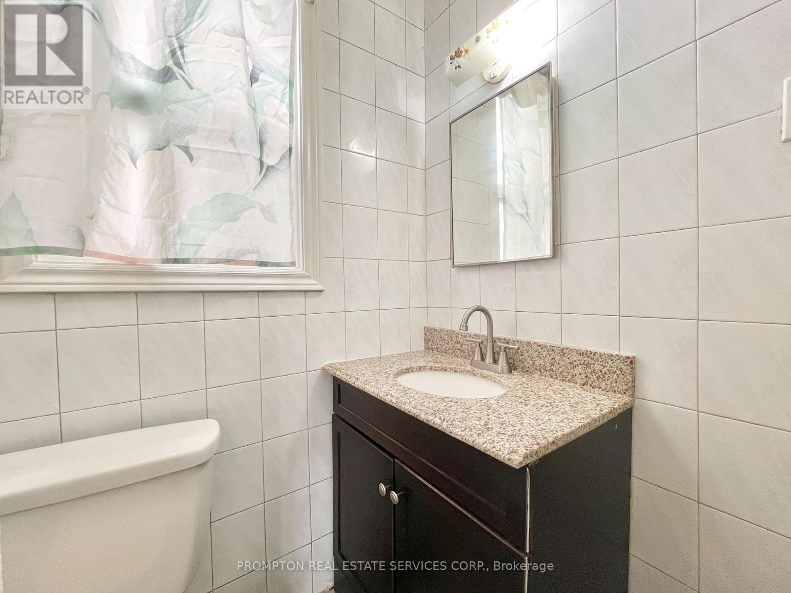 17 Winnifred Avenue, Toronto, Ontario  M4M 2X2 - Photo 22 - E12078156