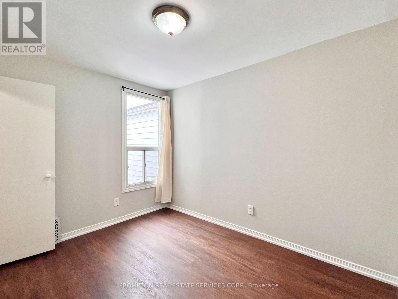 17 Winnifred Avenue, Toronto, Ontario  M4M 2X2 - Photo 33 - E12078156