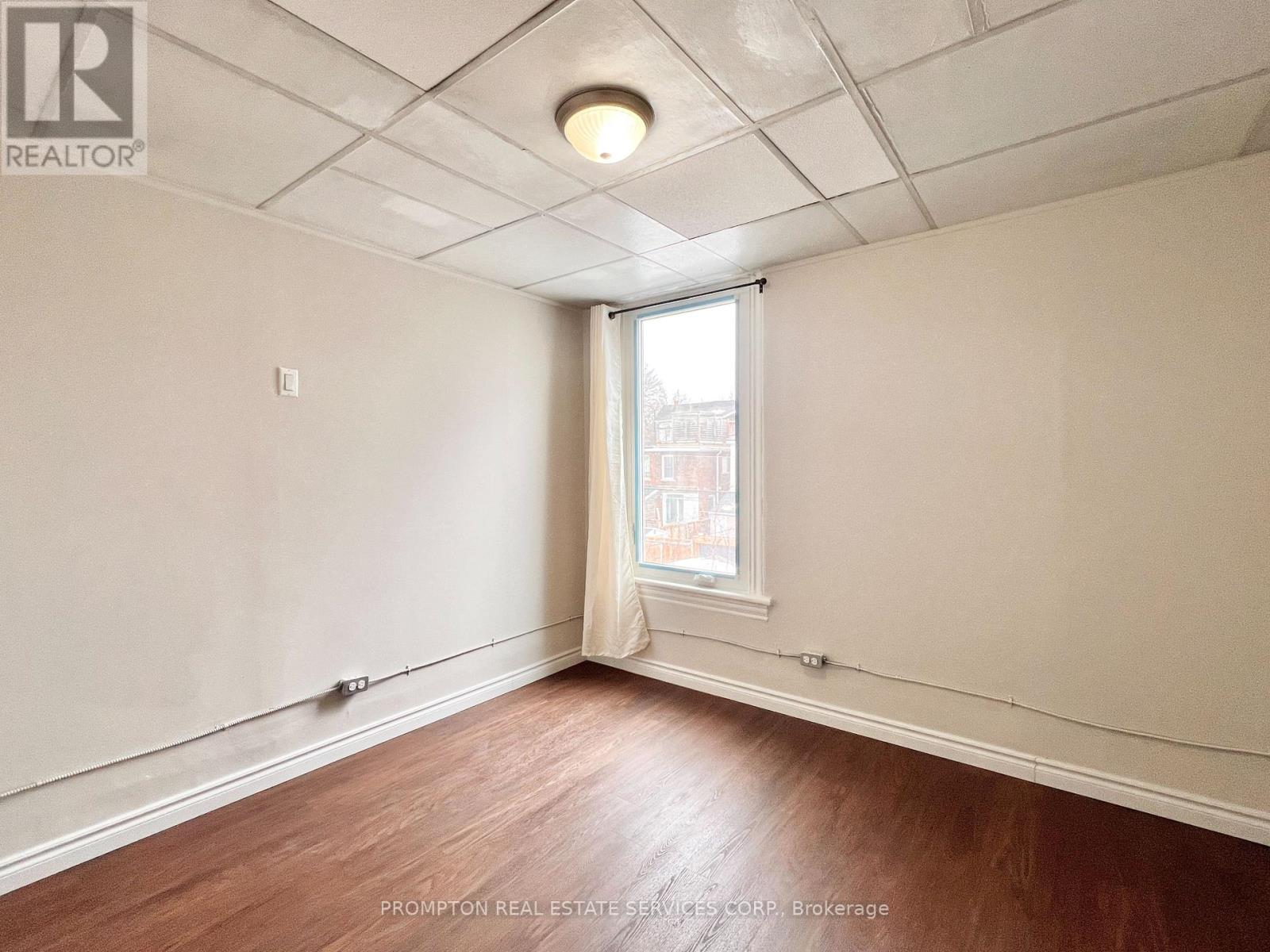 17 Winnifred Avenue, Toronto, Ontario  M4M 2X2 - Photo 39 - E12078156