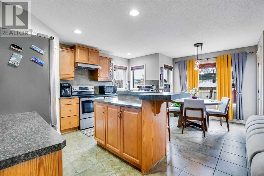 204 Everbrook Way Sw, Calgary, Alberta  T2Y 0E8 - Photo 10 - A2205432