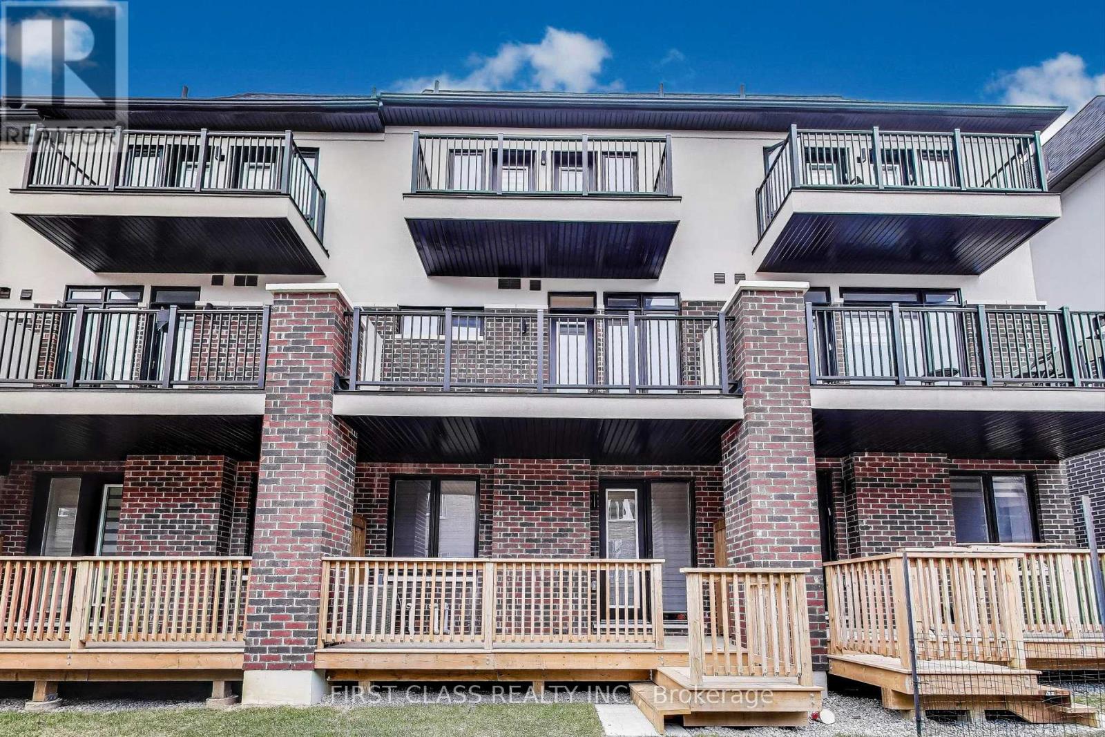 34 Chiara Rose Lane, Richmond Hill, Ontario  L4E 1L4 - Photo 27 - N12078261