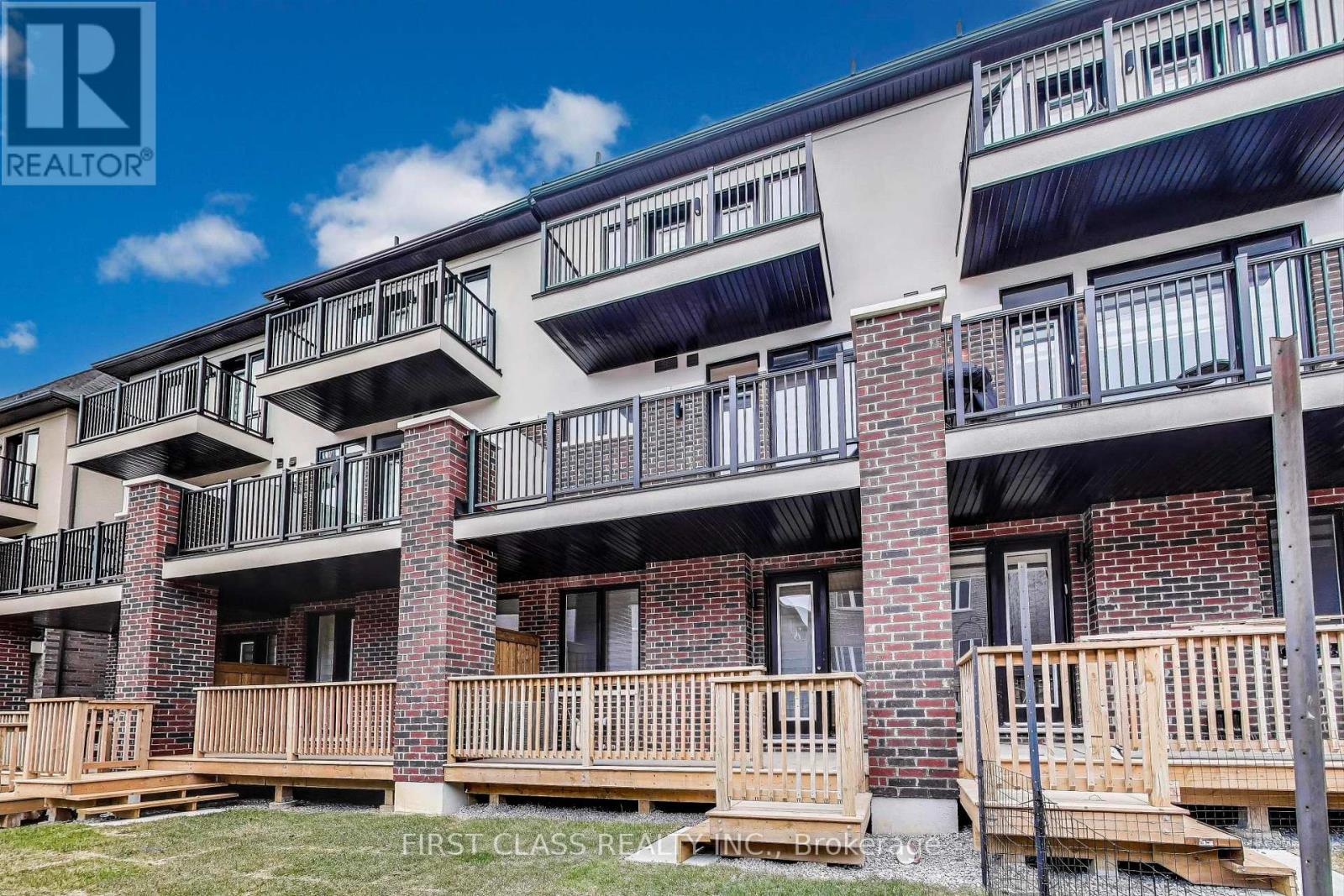 34 Chiara Rose Lane, Richmond Hill, Ontario  L4E 1L4 - Photo 29 - N12078261