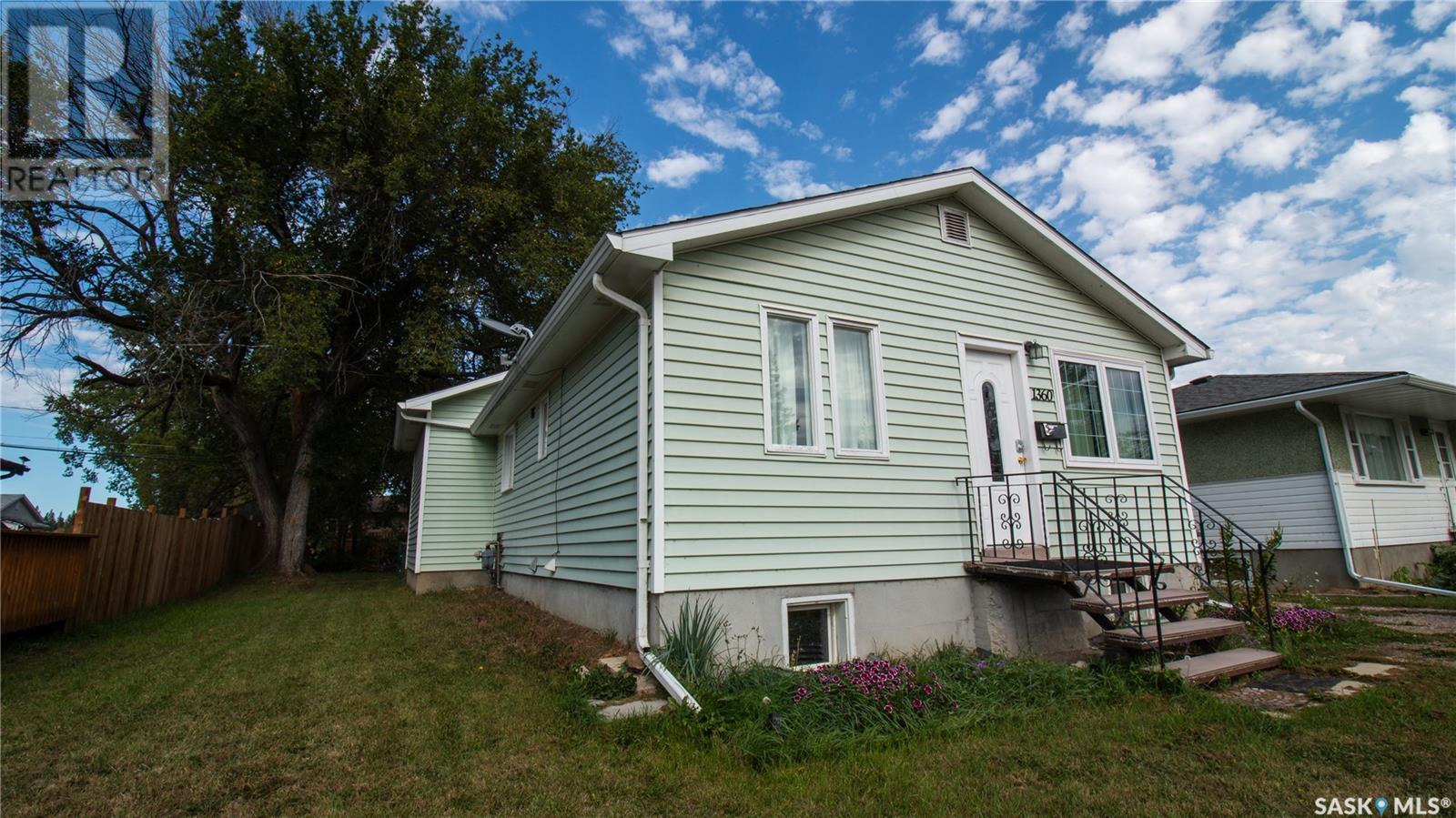 Property at 1360 1st STREET E image 1