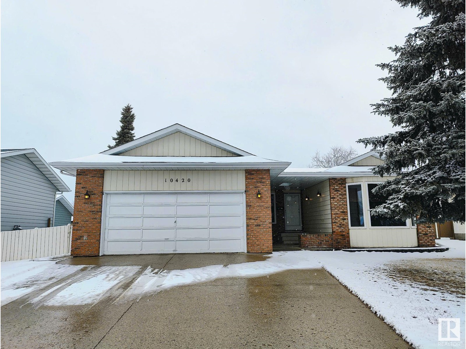 Property at 10420 18 AV NW image 1