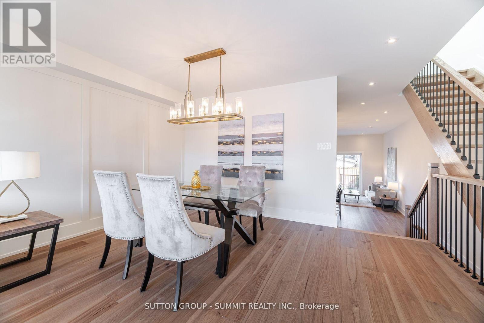 62 Ash Crescent, Toronto (Long Branch), Ontario  M8W 1E6 - Photo 11 - W12078163