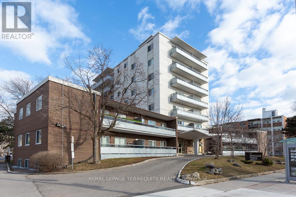 7 - 785 Brown's Line, Toronto (Alderwood), Ontario  M8W 3V8 - Photo 2 - W12078179