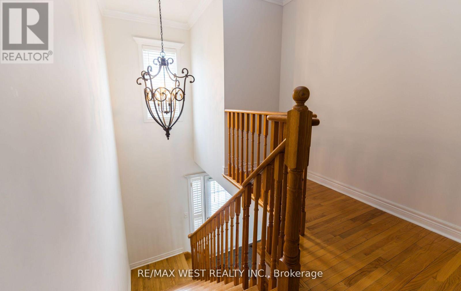 56 Meadow Oak Place, Toronto, Ontario  M9N 3Z6 - Photo 21 - W12078210