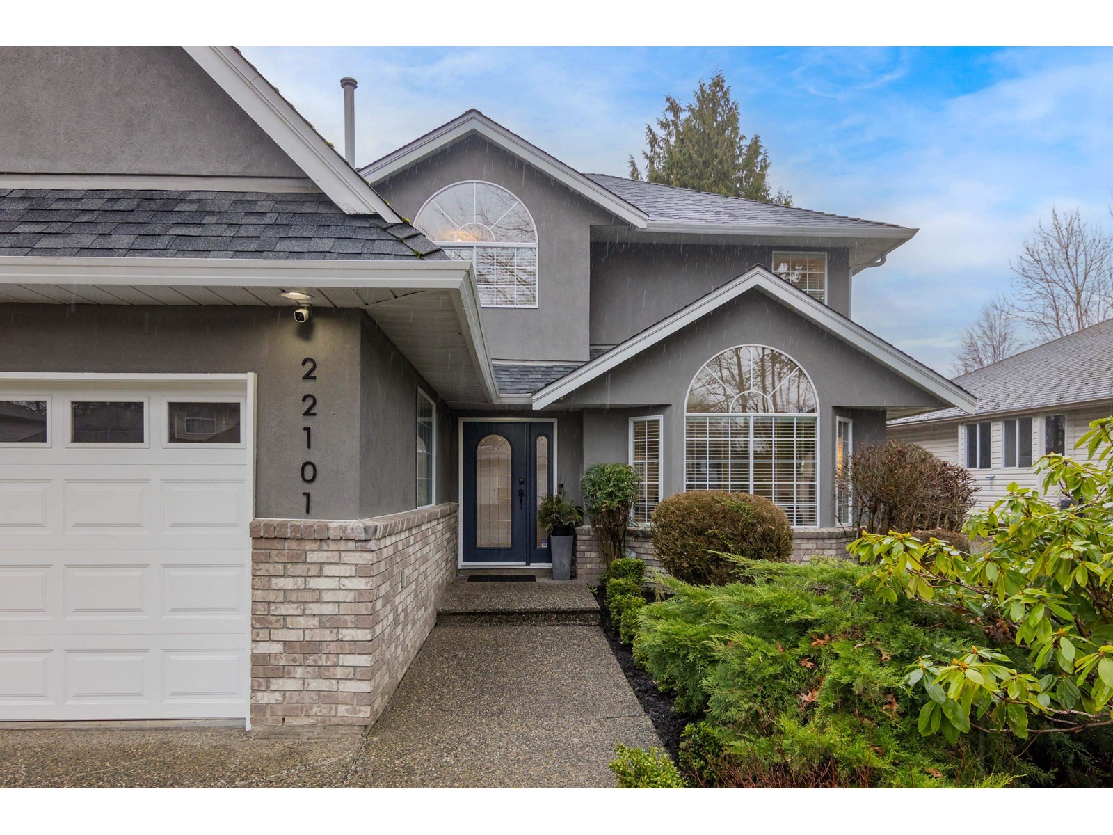 Property at 22101 46 AVENUE image 3