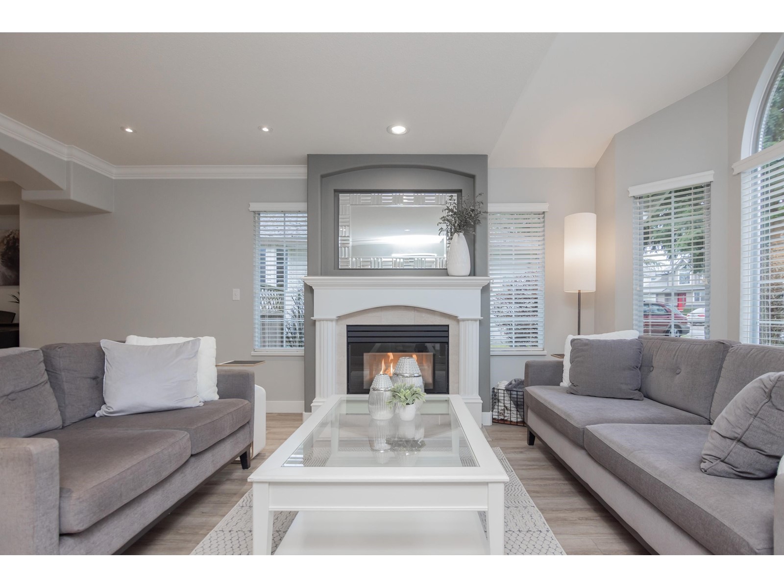 Property at 22101 46 AVENUE image 4