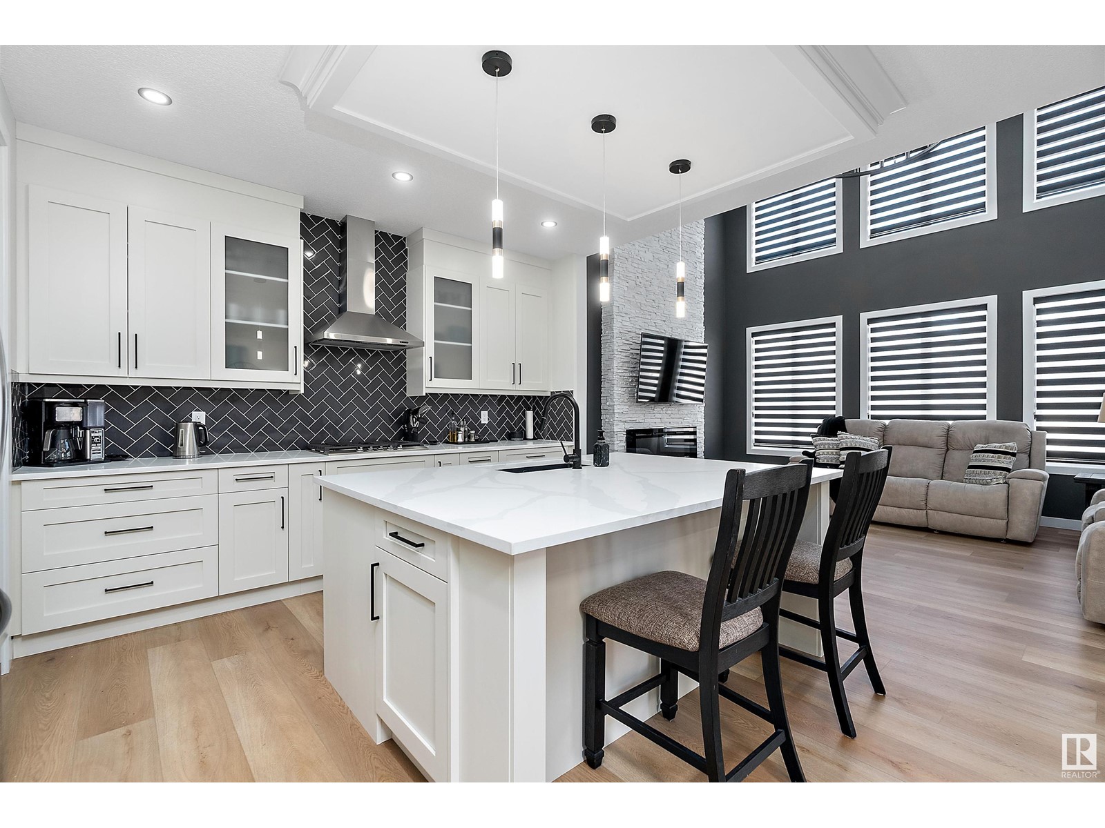 Property at 42 CHELLES WD image 4