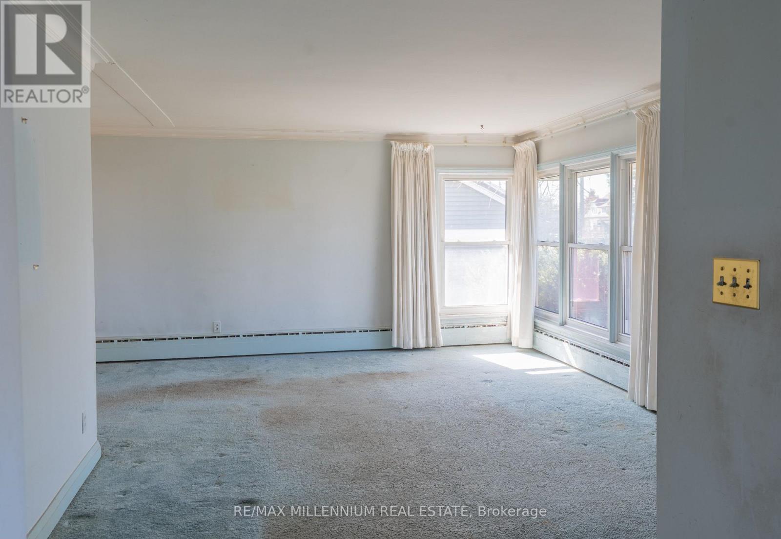 243 West Street, West Lincoln, Ontario  L0R 2A0 - Photo 10 - X12078251