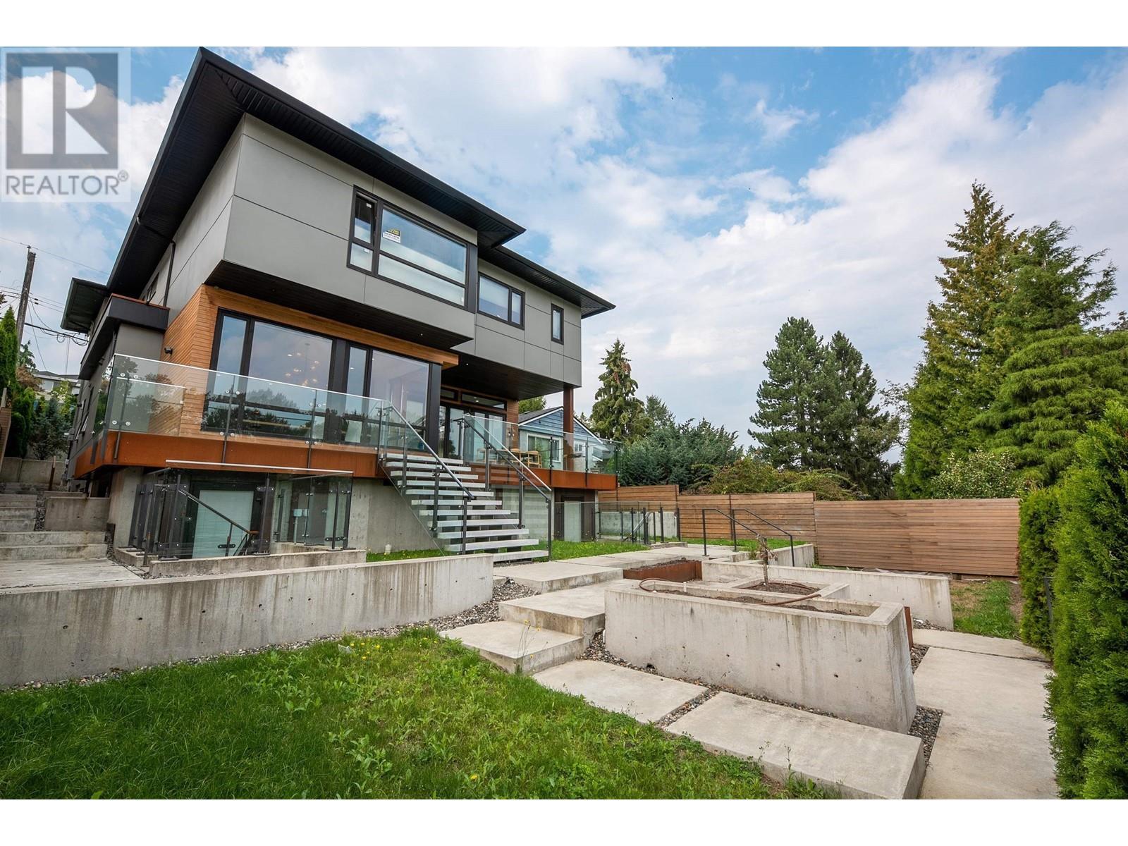 6192 Elgin Avenue, Burnaby, British Columbia  V5H 3S4 - Photo 31 - R2989363