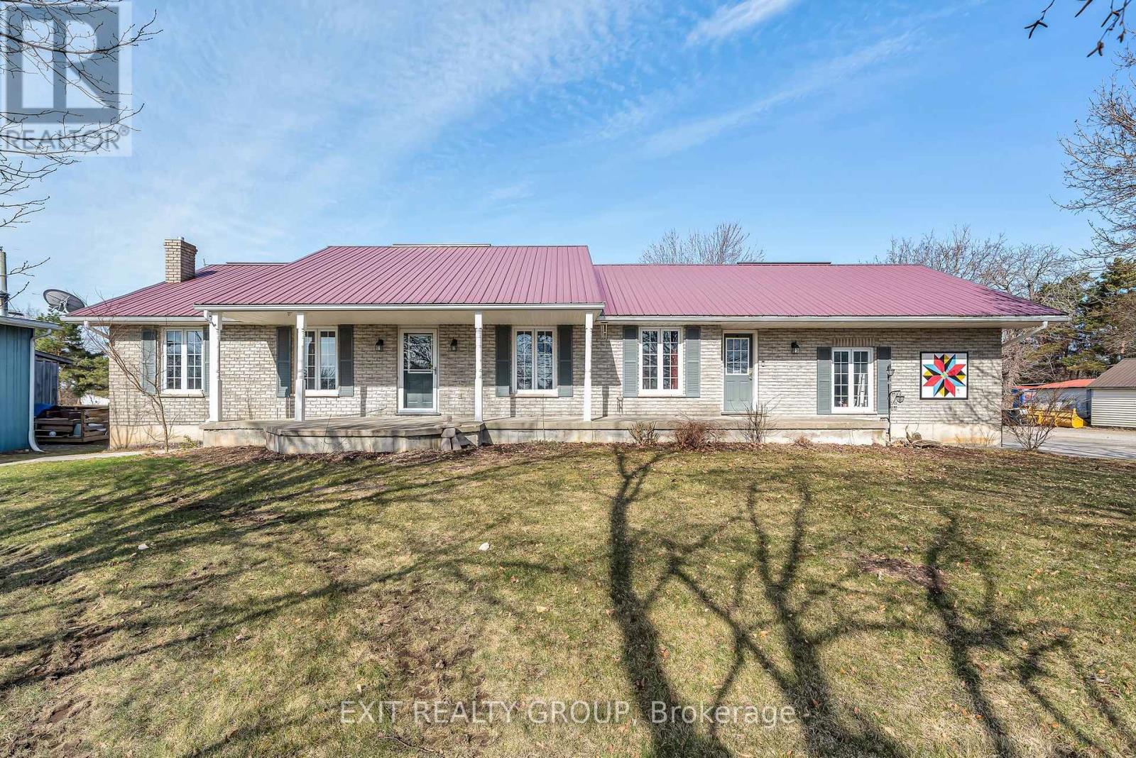 325 COUNTY RD 30, Prince Edward County, Ontario
