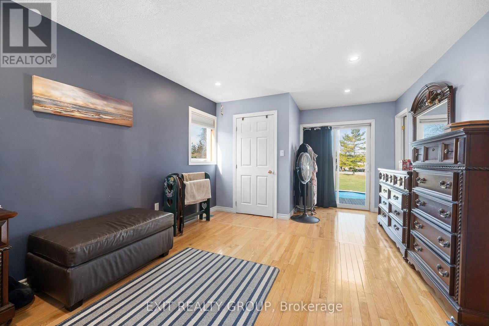 325 County Rd 30, Prince Edward County, Ontario  K0K 1G0 - Photo 11 - X12078283