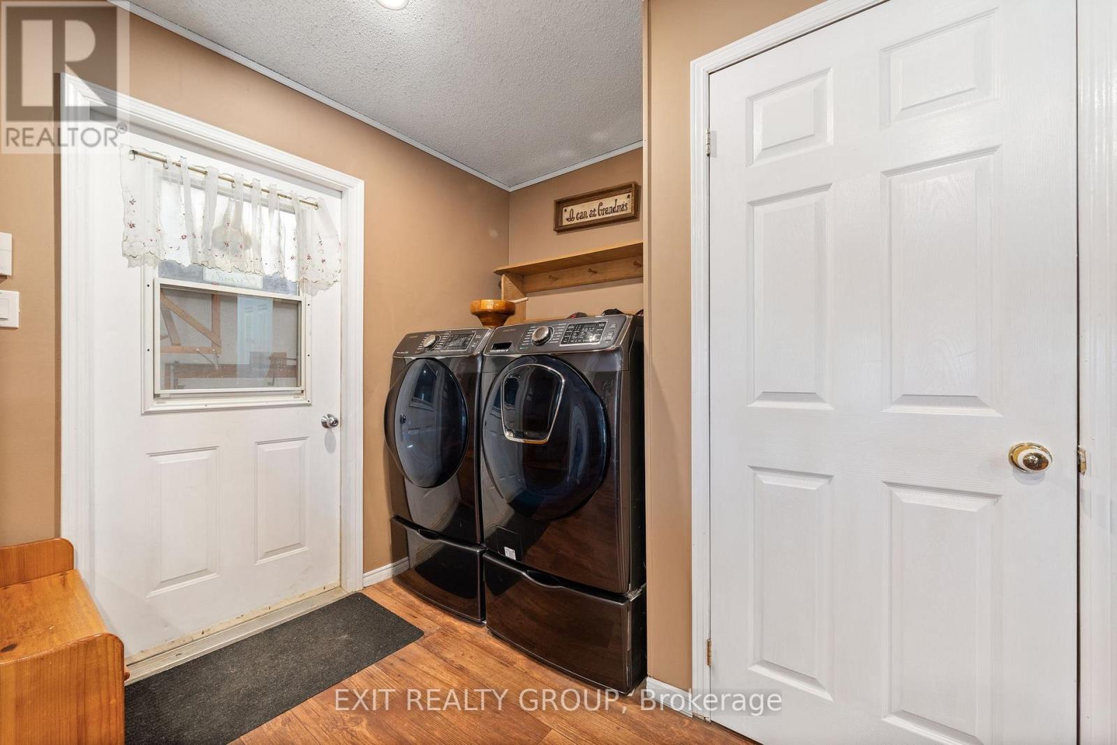 325 County Rd 30, Prince Edward County, Ontario  K0K 1G0 - Photo 6 - X12078283