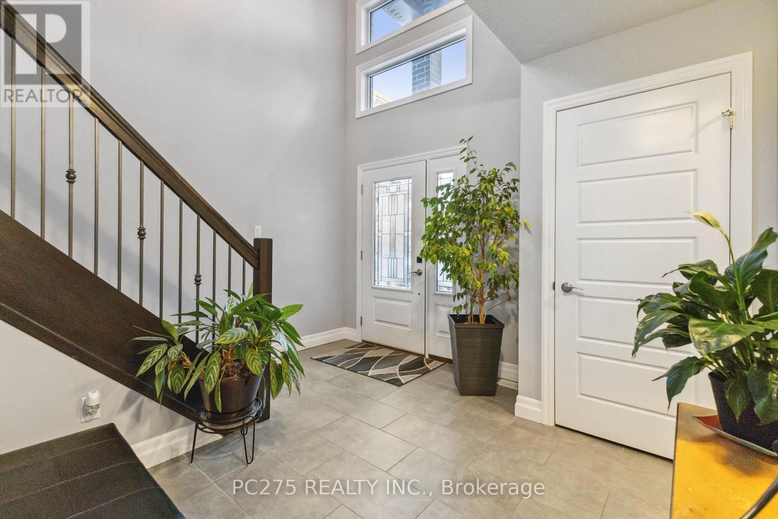 6 Hayes Street, London South, Ontario  N5Z 0A6 - Photo 5 - X12078295