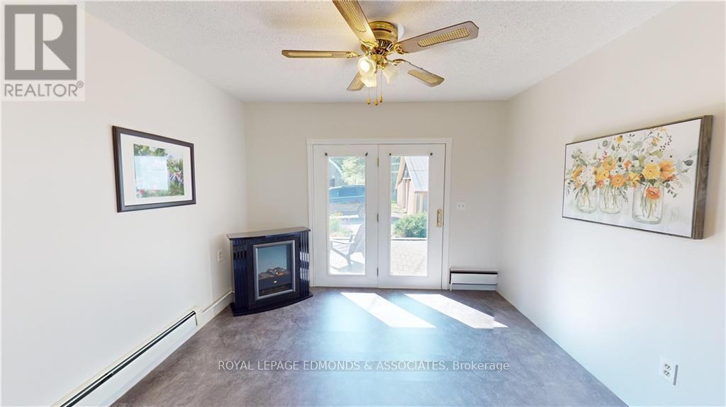 2249 Ross Road, Laurentian Valley, Ontario  K8A 6W4 - Photo 13 - X9518447