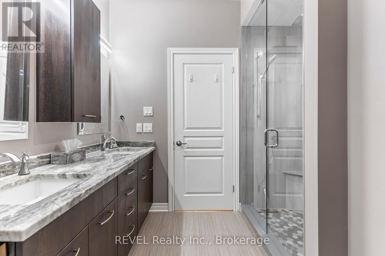 4 Tulip Tree Road, Niagara-On-The-Lake, Ontario  L0S 1J0 - Photo 25 - X12078292