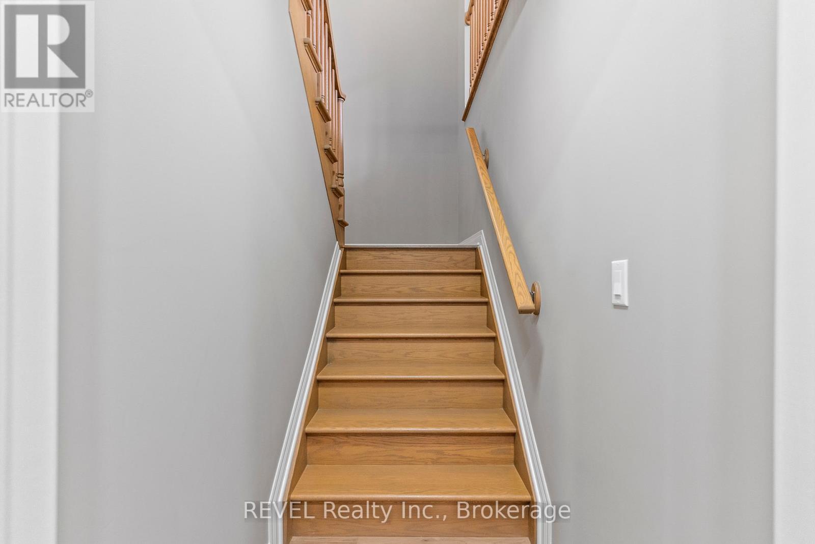 4 Tulip Tree Road, Niagara-On-The-Lake, Ontario  L0S 1J0 - Photo 27 - X12078292