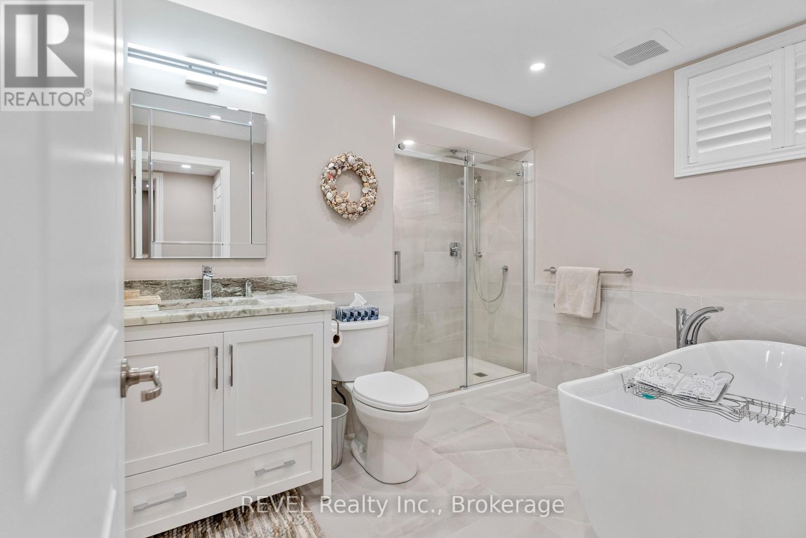 4 Tulip Tree Road, Niagara-On-The-Lake, Ontario  L0S 1J0 - Photo 31 - X12078292