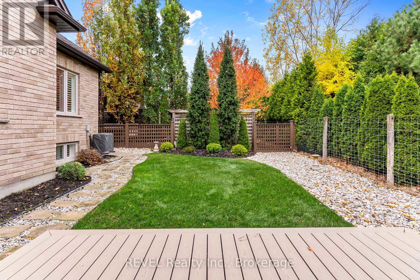 4 Tulip Tree Road, Niagara-On-The-Lake, Ontario  L0S 1J0 - Photo 39 - X12078292