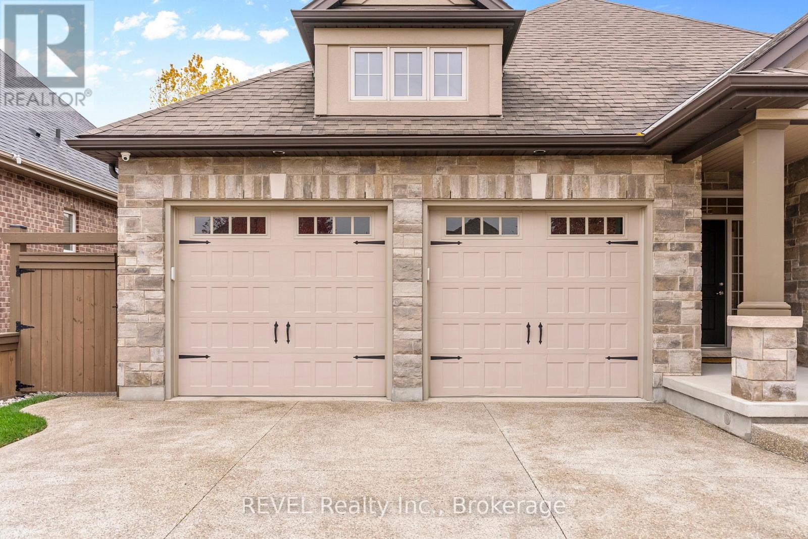 4 Tulip Tree Road, Niagara-On-The-Lake, Ontario  L0S 1J0 - Photo 43 - X12078292